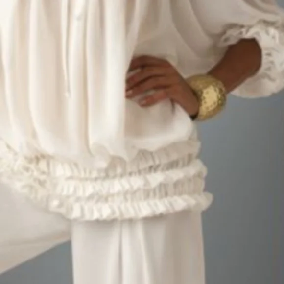 Final $12 Ashro "Semi Sheer Blouse W/Ruffled Hemline & 3/4 Sleeves" Sz. 18 Ivor… - Picture 4 of 9